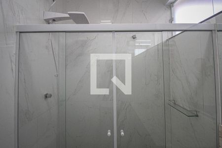 Casa à venda com 210m², 2 quartos e 2 vagas Casa à venda com 210m², 2 quartos e 2 vagasBanheiro da Suíte 1