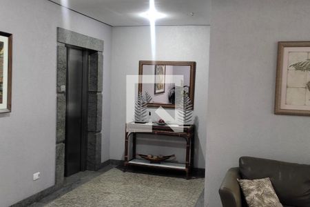 Apartamento à venda com 65m², 2 quartos e 1 vagaÁrea comum