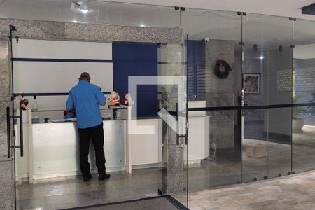 Apartamento à venda com 65m², 2 quartos e 1 vagaÁrea comum