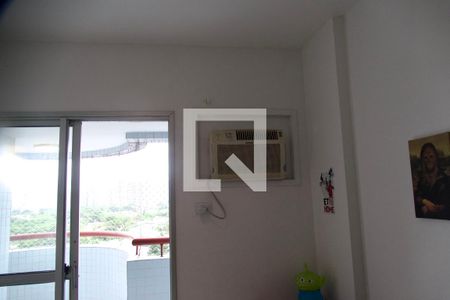 Sala de apartamento à venda com 2 quartos, 65m² em Barra da Tijuca, Rio de Janeiro