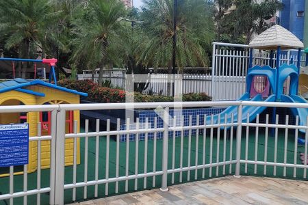 Apartamento à venda com 65m², 2 quartos e 1 vagaÁrea comum