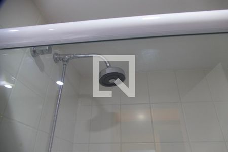 Apartamento para alugar com 99m², 2 quartos e 1 vaga Apartamento para alugar com 99m², 2 quartos e 1 vagaBanheiro social