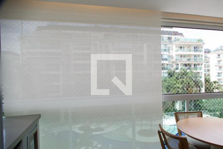 Apartamento para alugar com 99m², 2 quartos e 1 vaga Apartamento para alugar com 99m², 2 quartos e 1 vagaQuarto