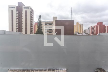 Apartamento à venda com 172m², 3 quartos e 2 vagas Apartamento à venda com 172m², 3 quartos e 2 vagasVista área de serviço