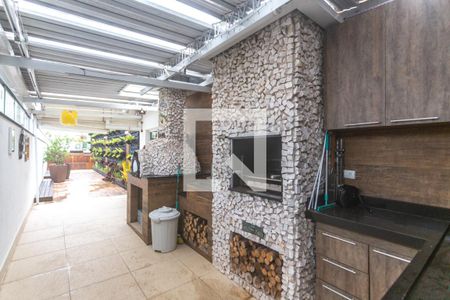 Apartamento à venda com 172m², 3 quartos e 2 vagas Apartamento à venda com 172m², 3 quartos e 2 vagasChurrasqueira