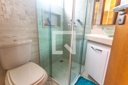 Apartamento à venda com 172m², 3 quartos e 2 vagas Apartamento à venda com 172m², 3 quartos e 2 vagasBanheiro suíte