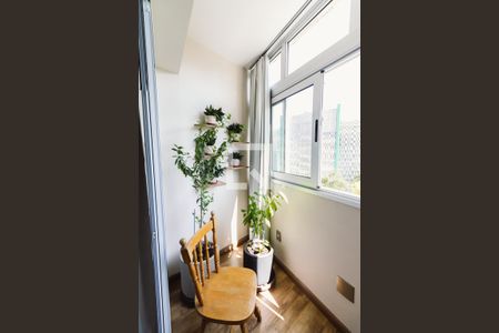 Apartamento à venda com 105m², 3 quartos e 1 vagaQuarto 1 Varanda