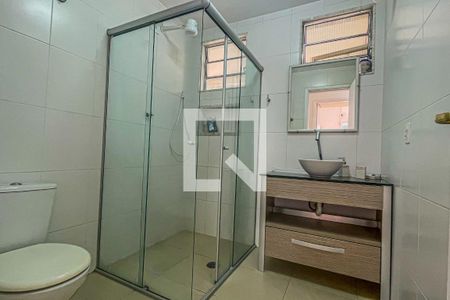 Apartamento à venda com 90m², 3 quartos e 1 vaga Apartamento à venda com 90m², 3 quartos e 1 vagaBanheiro