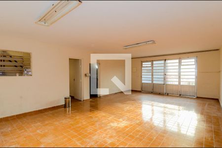 Casa para alugar com 179m², 2 quartos e 4 vagasGaragem