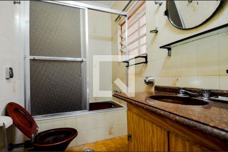 Casa para alugar com 179m², 2 quartos e 4 vagasBanheiro da Suíte