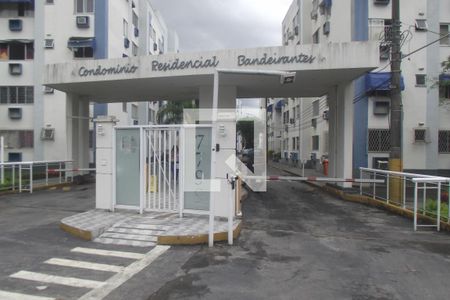 Apartamento para alugar com 60m², 2 quartos e 1 vagaFachada
