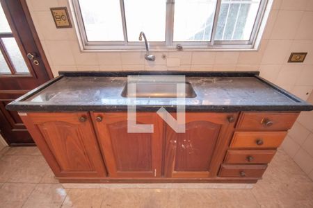 Casa para alugar com 100m², 2 quartos e 1 vagaCozinha