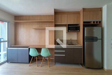 Sala / Cozinha de apartamento para alugar com 1 quarto, 32m² em Vila Mariana, São Paulo