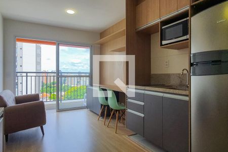 Sala / Cozinha de apartamento para alugar com 1 quarto, 32m² em Vila Mariana, São Paulo