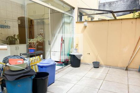 Casa à venda com 150m², 3 quartos e 2 vagas Casa à venda com 150m², 3 quartos e 2 vagasÁrea de Serviço