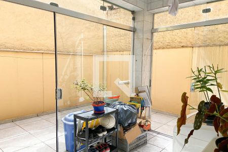 Casa à venda com 150m², 3 quartos e 2 vagas Casa à venda com 150m², 3 quartos e 2 vagasÁrea de Serviço