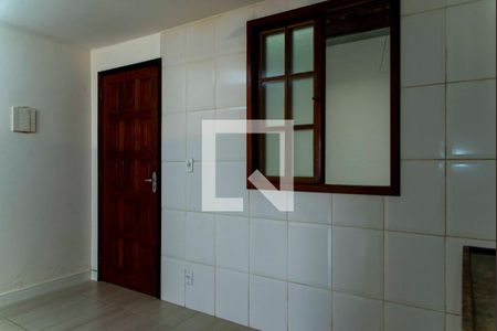 Casa para alugar com 70m², 2 quartos e sem vaga Casa para alugar com 70m², 2 quartos e sem vagaCozinha