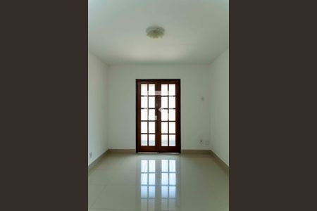 Casa para alugar com 70m², 2 quartos e sem vaga Casa para alugar com 70m², 2 quartos e sem vagaQuarto 1