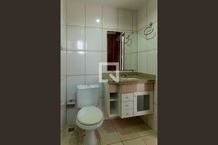 Casa para alugar com 70m², 2 quartos e sem vaga Casa para alugar com 70m², 2 quartos e sem vagaBanheiro 2