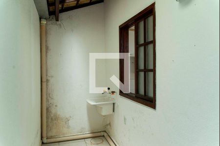 Casa para alugar com 70m², 2 quartos e sem vaga Casa para alugar com 70m², 2 quartos e sem vagaÁrea de Serviço