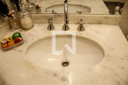Apartamento para alugar com 65m², 2 quartos e 1 vaga Apartamento para alugar com 65m², 2 quartos e 1 vagaBanheiro Social