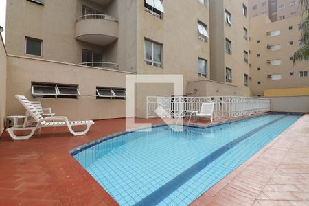 Studio para alugar com 25m², 1 quarto e 1 vagaPiscina