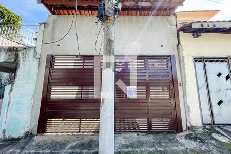 Casa à venda com 130m², 3 quartos e 3 vagasFachada