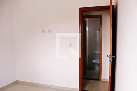 Quarto 1 de casa para alugar com 2 quartos, 50m² em Jardim Lageado, São Paulo