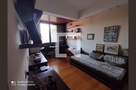 Casa à venda com 5 quartos, 628m² em Barra Da Tijuca, Rio de Janeiro