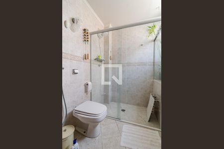 Apartamento à venda com 193m², 4 quartos e 1 vagaBanheiro da suíte