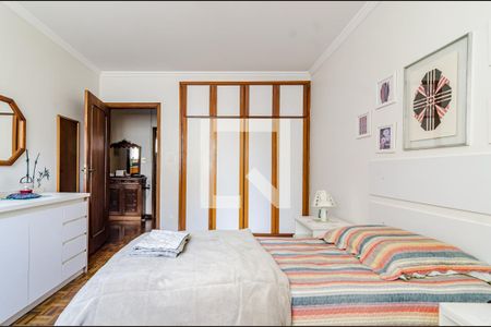 Apartamento à venda com 193m², 4 quartos e 1 vagaQuarto 2