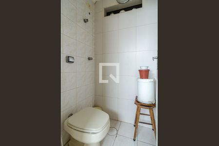 Apartamento à venda com 193m², 4 quartos e 1 vagaBanheiro de serviço