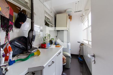 Apartamento à venda com 109m², 3 quartos e 1 vagaÁrea de Serviço