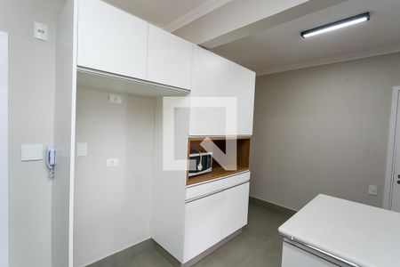 Apartamento à venda com 148m², 3 quartos e 3 vagas Apartamento à venda com 148m², 3 quartos e 3 vagasCozinha