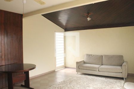 Sala de casa à venda com 3 quartos, 120m² em Vila Pompéia, Campinas