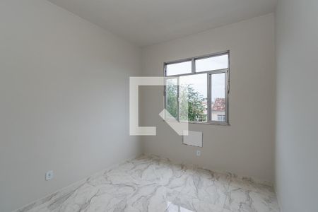 Quarto 1 de apartamento para alugar com 2 quartos, 63m² em Ramos, Rio de Janeiro