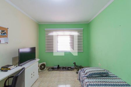 Casa à venda com 190m², 3 quartos e 4 vagasQuarto 2