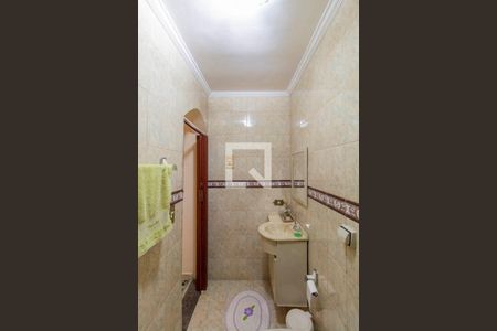 Casa à venda com 190m², 3 quartos e 4 vagasBanheiro 1