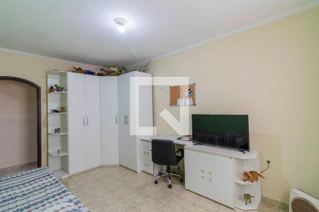 Casa à venda com 190m², 3 quartos e 4 vagasQuarto 2