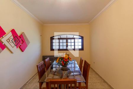 Casa à venda com 190m², 3 quartos e 4 vagasSala de Estar