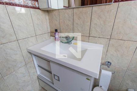 Casa à venda com 190m², 3 quartos e 4 vagasBanheiro 2