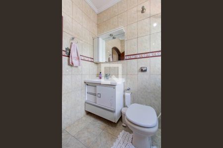 Casa à venda com 190m², 3 quartos e 4 vagasBanheiro 2