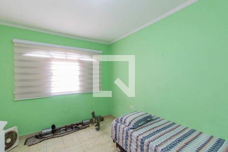 Casa à venda com 190m², 3 quartos e 4 vagasQuarto 2