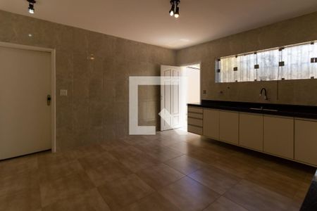 Casa à venda com 450m², 5 quartos e 3 vagasCozinha