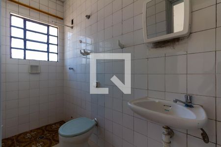 Casa à venda com 450m², 5 quartos e 3 vagasBanheiro da edícula  