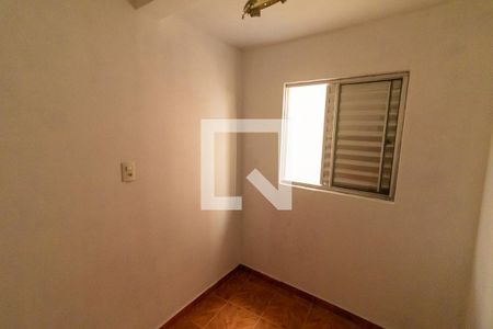 Quarto 1 de casa para alugar com 2 quartos, 50m² em Vila Ré, São Paulo
