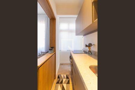 Cozinha e Área de Serviço de apartamento para alugar com 2 quartos, 47m² em Centro Histórico, Porto Alegre
