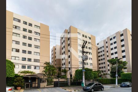 Apartamento para alugar com 55m², 2 quartos e 1 vagaFachada do Condomínio
