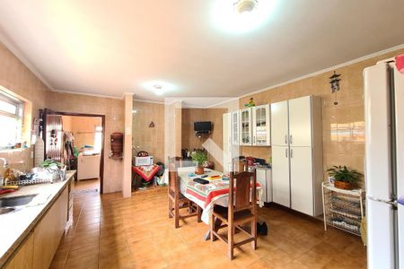 Casa à venda com 270m², 4 quartos e 5 vagasCozinha