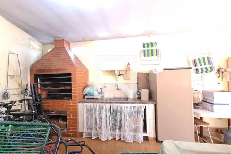 Casa à venda com 270m², 4 quartos e 5 vagasSalão de Festas